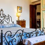 Amazing Tuscany Window Дом отдыха Montemassi